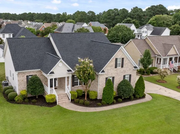 2243 Black Horse Lane, Winterville, NC 28590