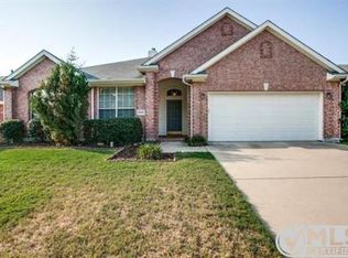 2849 Rochester Ct, Grand Prairie, TX 75052