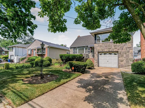 249-21 145th Avenue, Rosedale, NY 11422