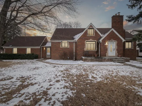 14404 Farmington Rd, Livonia, MI 48154
