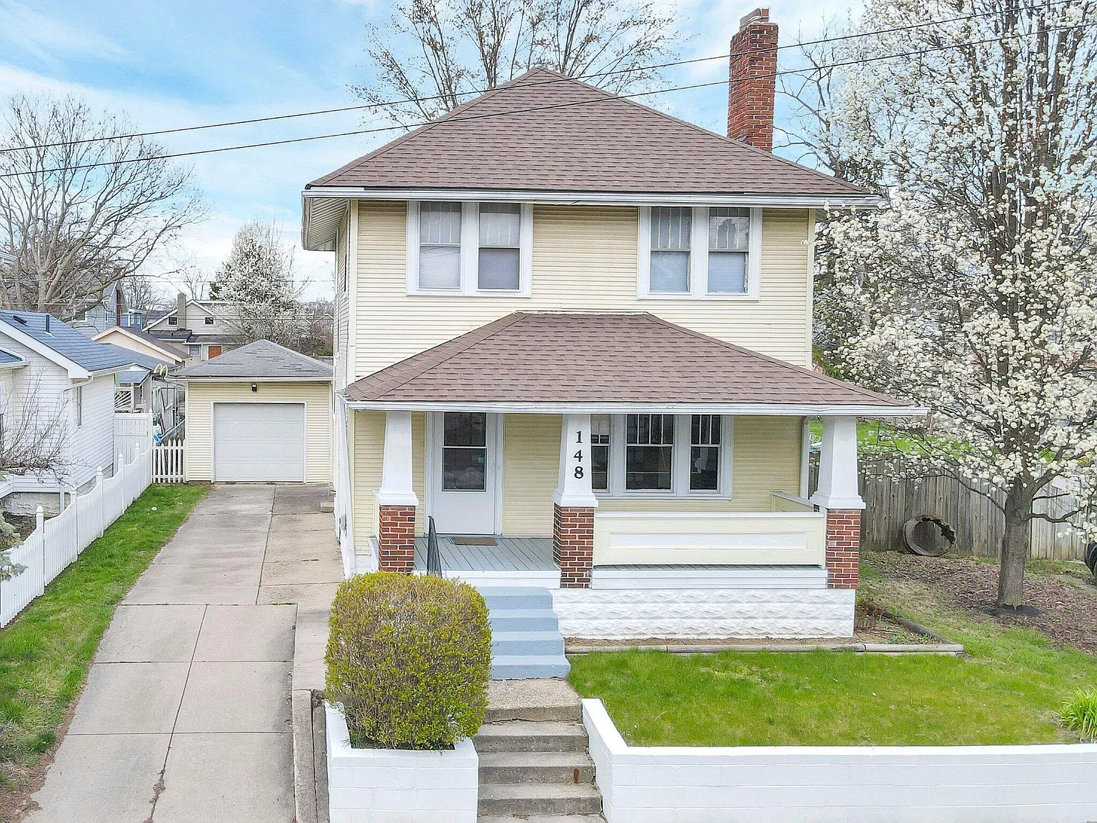 148 E Hinman Ave photo 1