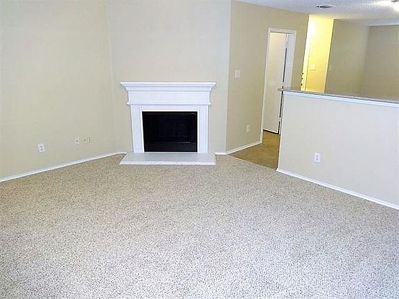 2nd image of 2616 Melanie Dr