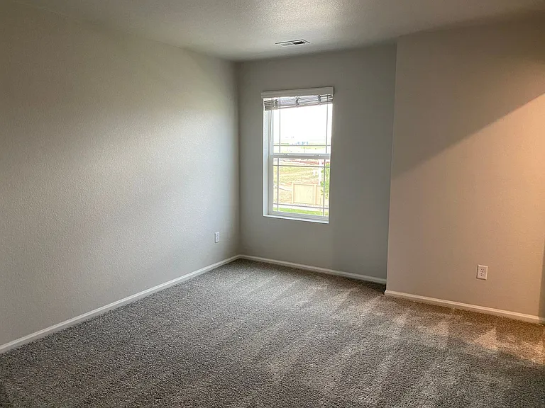 78 Bountiful Ave — Photo 10