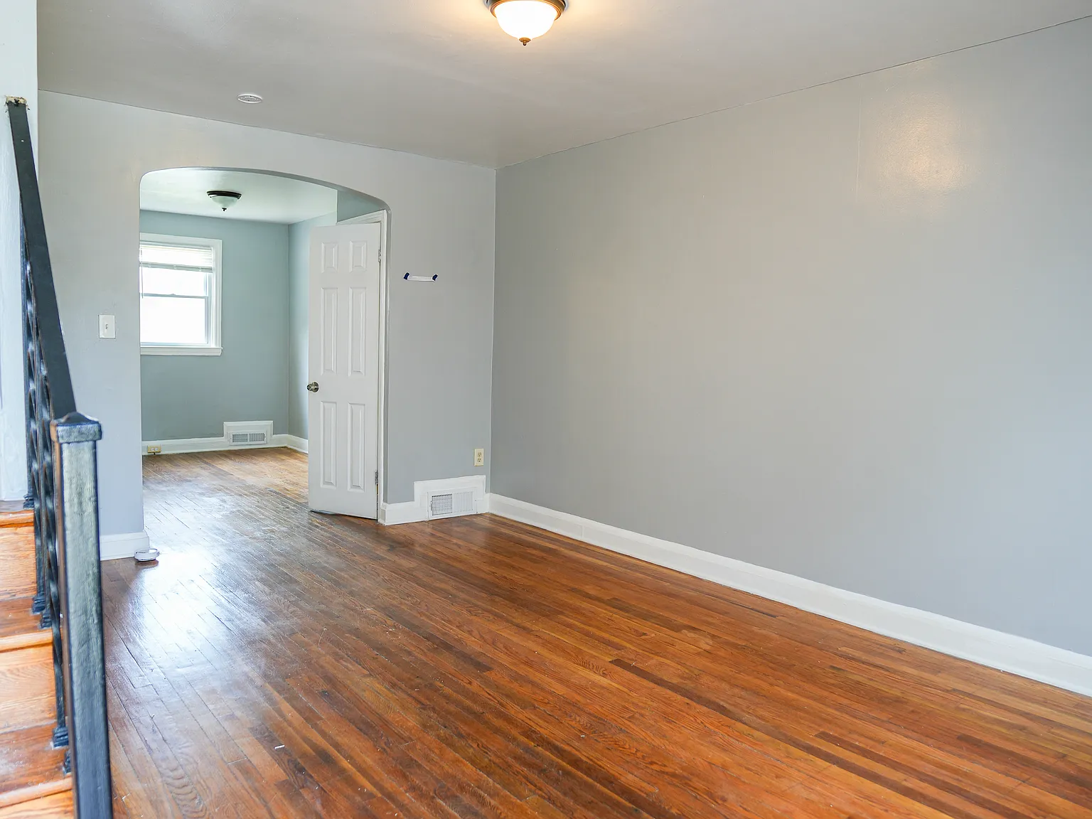 2 bed, 1000 sqft, $2,000 — Photo 4