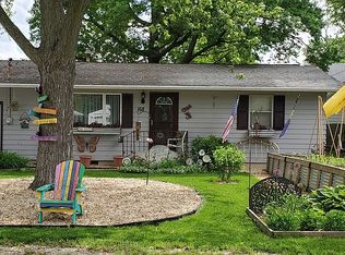 168 S Cash St, Seneca, IL 61360