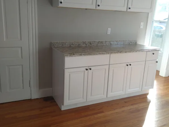 211 Alden Ave #1B, New Haven, CT 06515