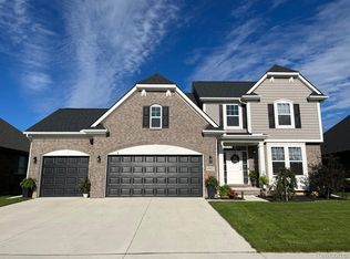 49821 Bingham Ln, Macomb, MI 48044