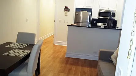 Rented by R New York