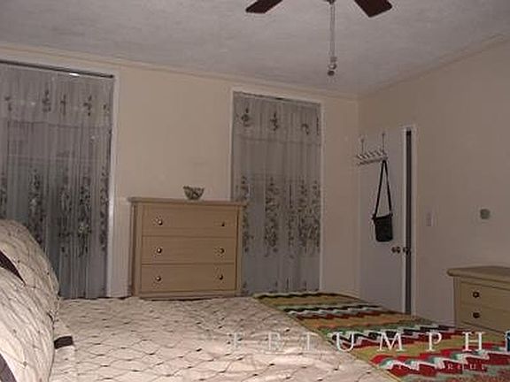 2nd image of 196-10 Pompeii Ave #2A