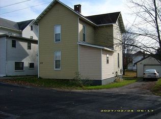 408 Bridge St, Seward, PA 15954