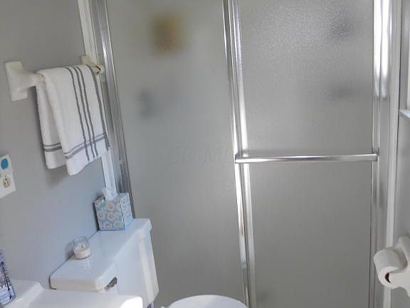 5th image of 6621 Barrett Ln