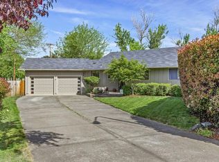 134 Purdue Ln, Medford, OR 97504