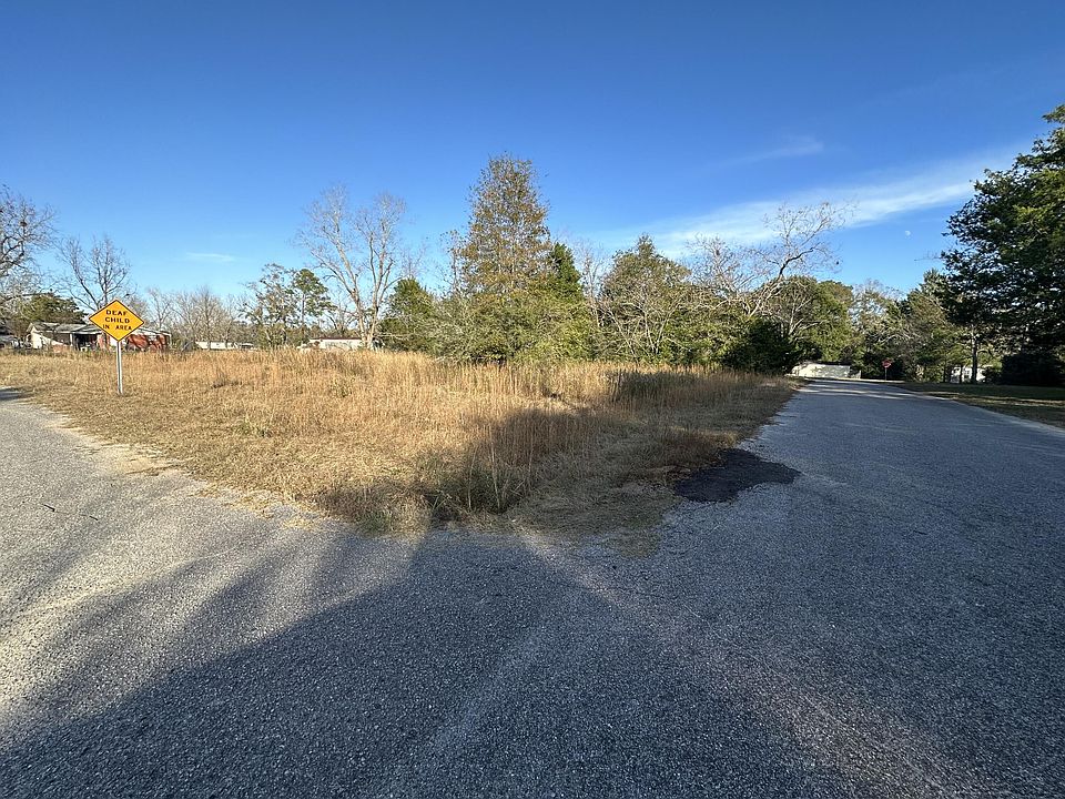 2nd image of 1st Ave