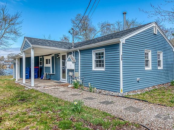 4th image of 28 Lakeview Dr