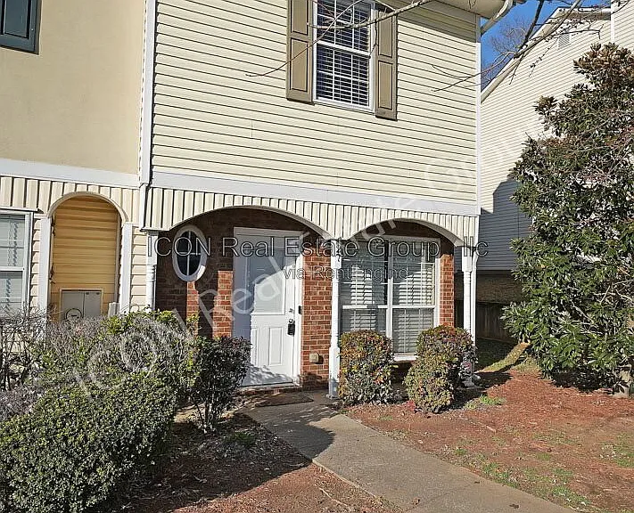 27 Timber Ridge Dr — Photo 2