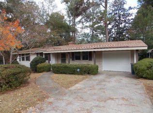 1206 Gornto Rd, Valdosta, GA 31602