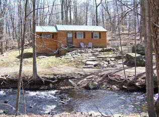 1172 Avoy Rd, Lakeville, PA 18438