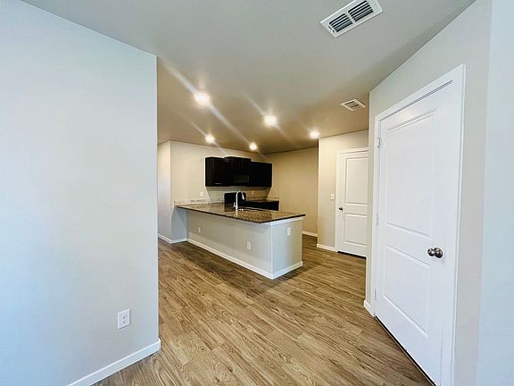 5th image of 14414 Avenue X St #A