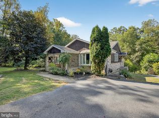 247 Lawn Rd, Palmyra, PA 17078