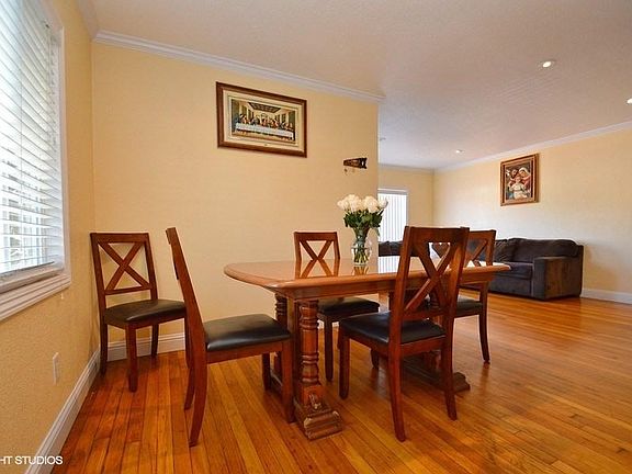 4th image of 3040 Baywood Ln