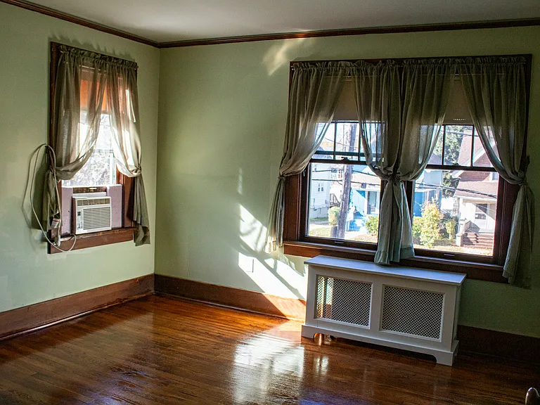 520 N Main St — Photo 23