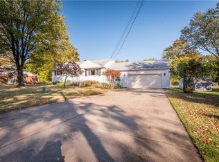 4605 Sunset Dr, Richfield, OH 44286
