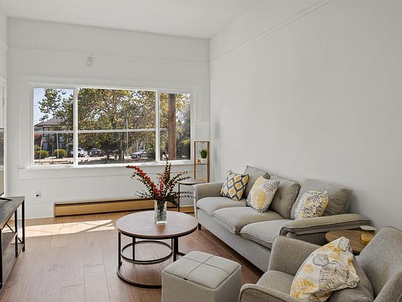 4th image of 1160 Powell Street