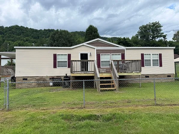 120 Coal Ash Rd, Evarts, KY 40828