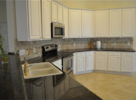 4th image of 11546 Whittier Bridge Ln
