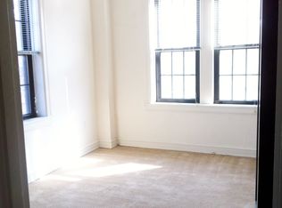 1919 S Grand Blvd APT 302, Saint Louis, MO 63104