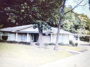 620 Spinner Rd, Desoto, TX 75115