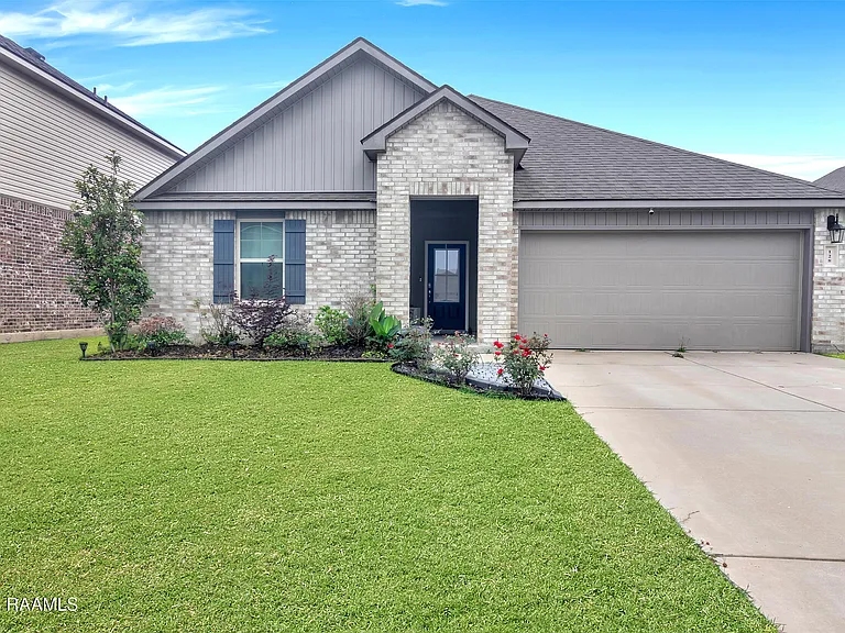 128 Emerald Star Ln — Photo 3