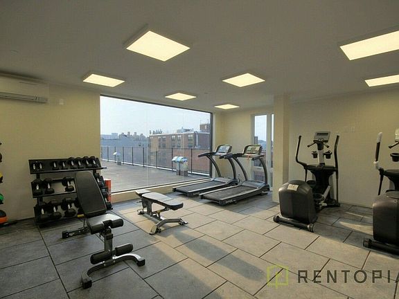 5th image of 276 Nostrand Ave #3V