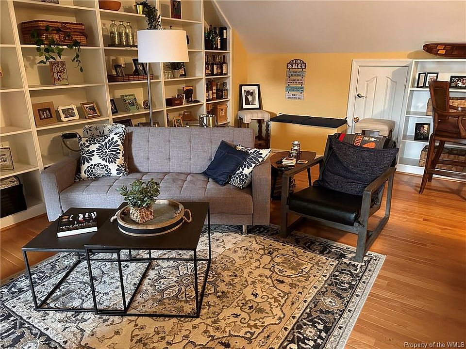 1st image of 4623 Town Creek Dr #4623