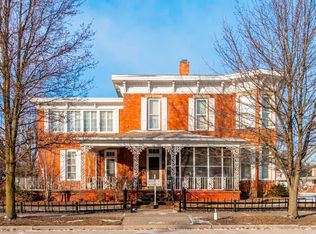 300 W Union St, Ligonier, IN 46767