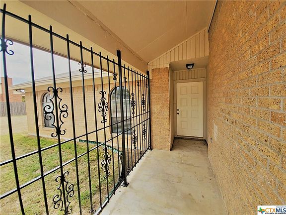 5th image of 3916 Lakecliff Dr