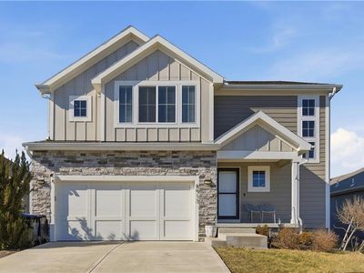 8913 SW 8th St, Blue Springs, MO, 64064