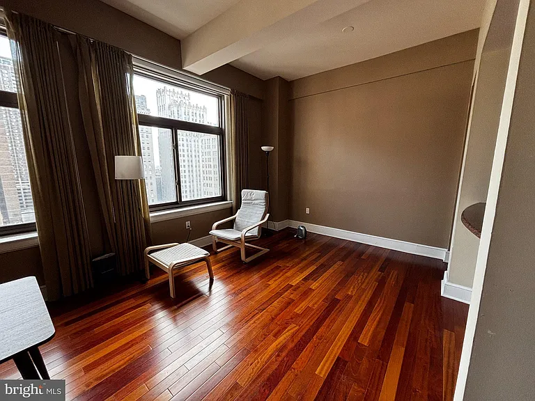1500 Chestnut St #11A — Photo 15