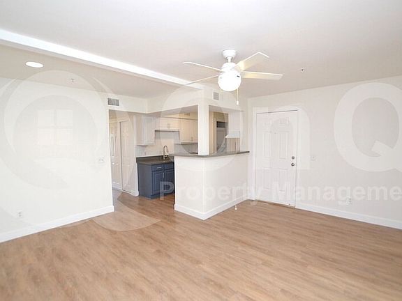 4th image of 4308 N Longview Ave #107