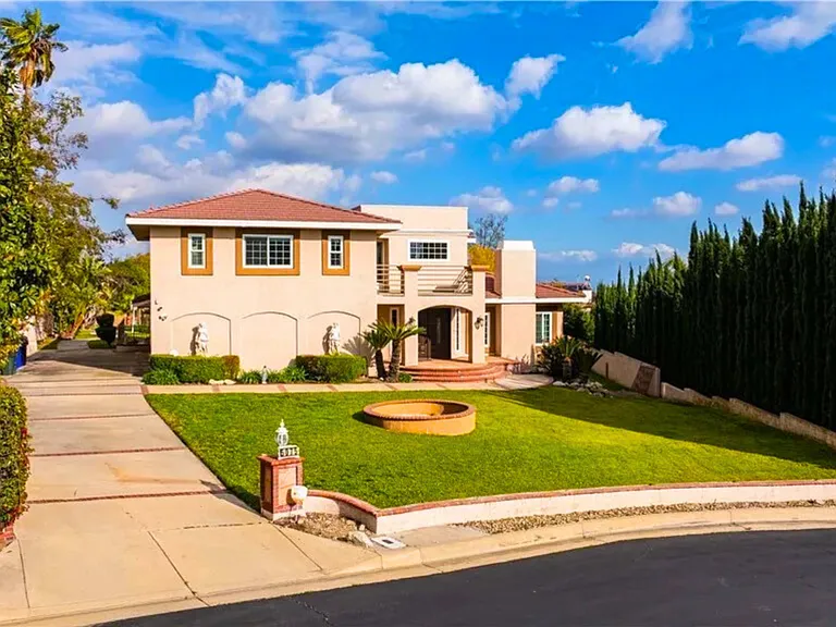 5075 Calypso Ct — Photo 43