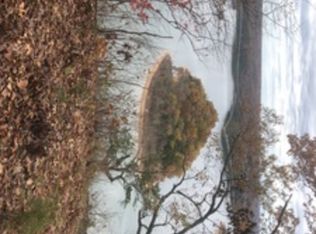 502 Long Bend Rd #Y20, Galena, MO 65656