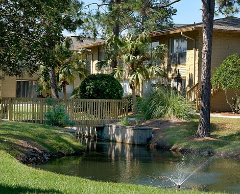 St. John's Pointe Landscaping