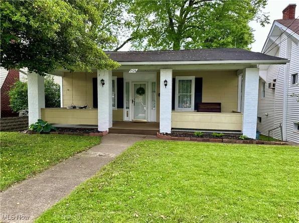 1528 20th St, Parkersburg, WV 26101