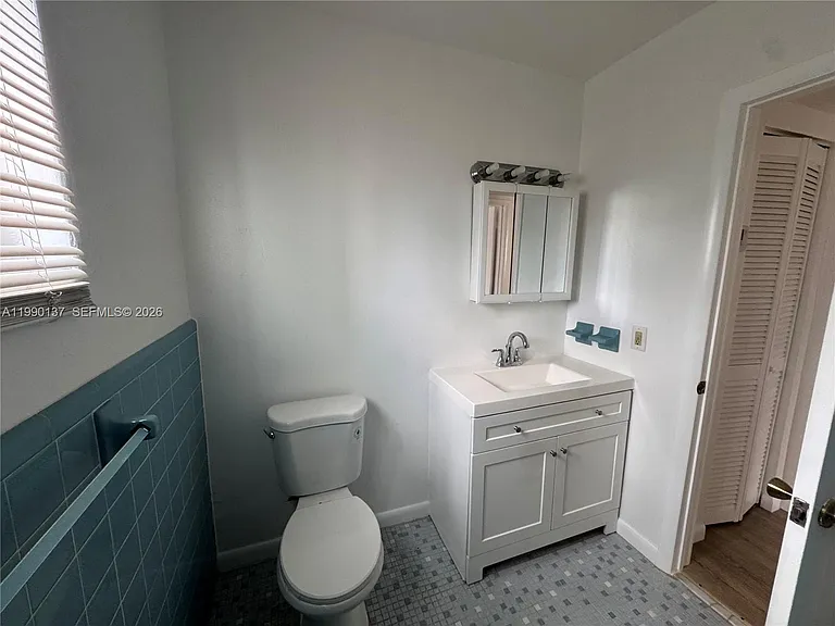 4080 SW 2nd Ter #6 — Photo 8
