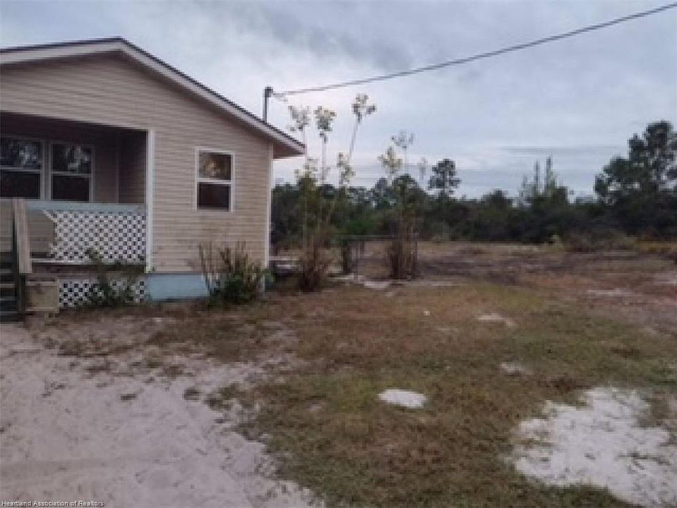 1st image of 217 Carter Ave