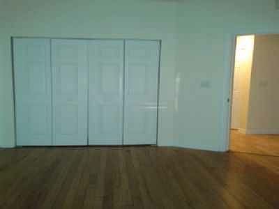 2nd image of 7307 S Oglesby Ave #1N