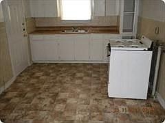 3rd image of 431 N Oak St