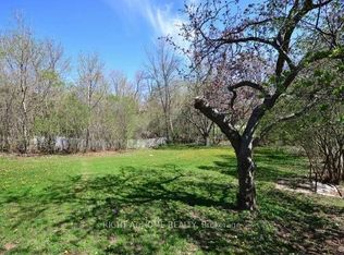 15 Pioneer Dr, Mississauga, ON