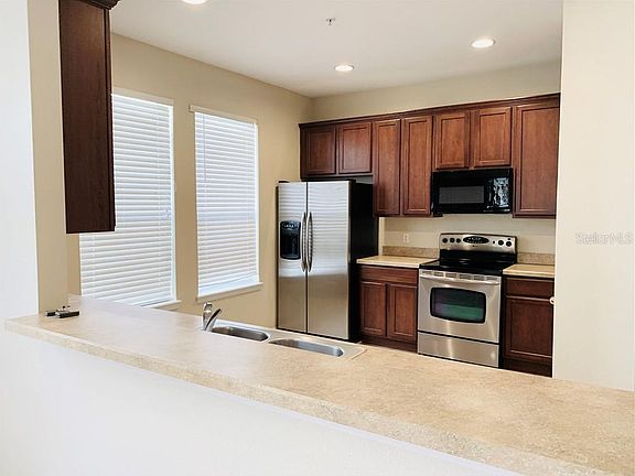2nd image of 10801 Spider Lily Dr #28B