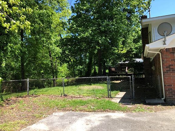 5th image of 861 Whisperwood Trl NE